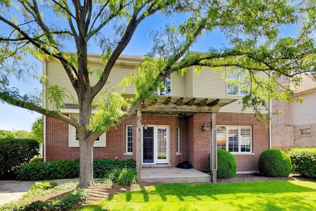 626 North Van Auken Street Elmhurst IL 60126