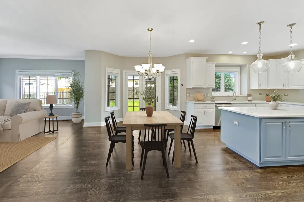 626 North Van Auken Street Elmhurst IL 60126