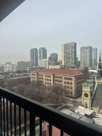 33 West Delaware Place Chicago IL 60610