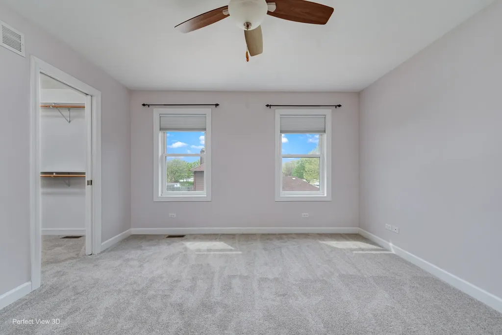 900 Ashford Lane Westmont IL 60559
