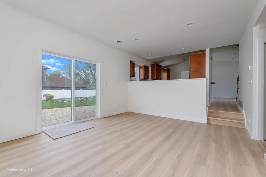 900 Ashford Lane Westmont IL 60559