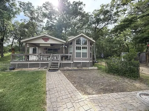 2-17/18/19 Woodhaven Lakes Sublette IL 61367