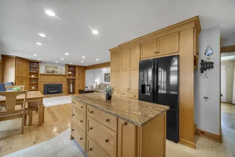 224 Mainsail Drive Third Lake IL 60030