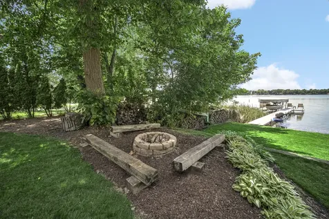 224 Mainsail Drive Third Lake IL 60030