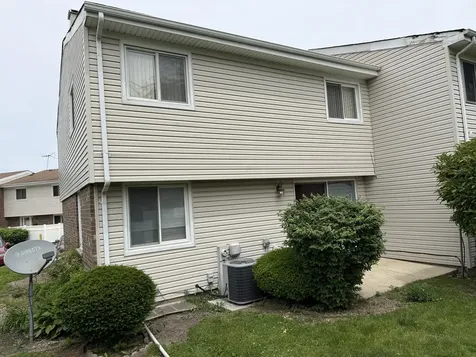 869 White Oak Lane University Park IL 60484
