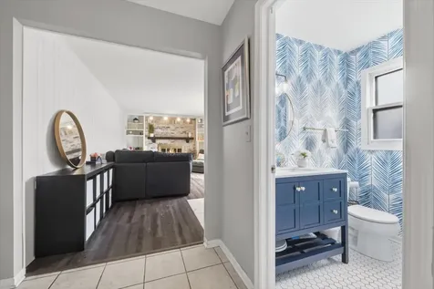 805 Sutton Drive Northbrook IL 60062