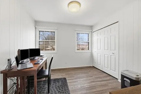 805 Sutton Drive Northbrook IL 60062
