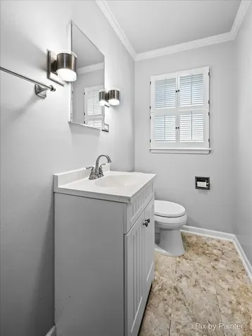 340 Hilkert Court Crystal Lake IL 60014