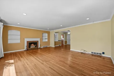 340 Hilkert Court Crystal Lake IL 60014
