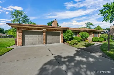 340 Hilkert Court Crystal Lake IL 60014
