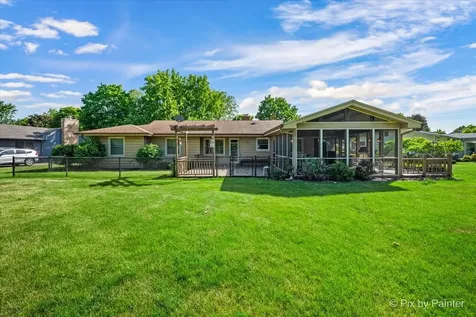 340 Hilkert Court Crystal Lake IL 60014