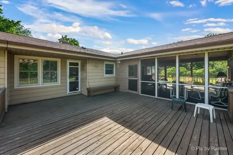 340 Hilkert Court Crystal Lake IL 60014