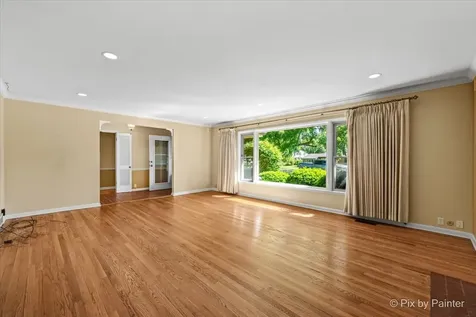 340 Hilkert Court Crystal Lake IL 60014