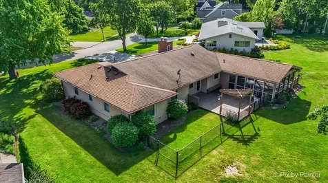 340 Hilkert Court Crystal Lake IL 60014