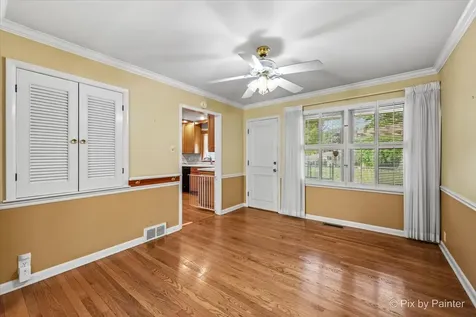 340 Hilkert Court Crystal Lake IL 60014