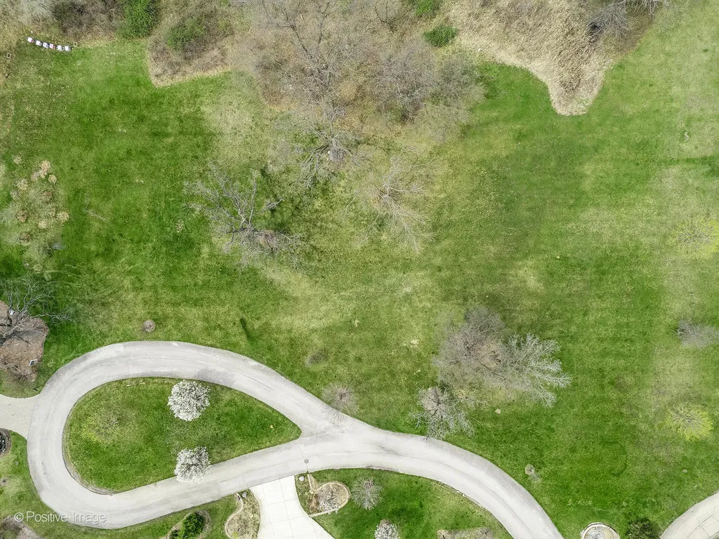 215 Oak Brook Road Oak Brook IL 60523
