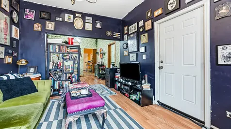 3118 West Huron Street Chicago IL 60612