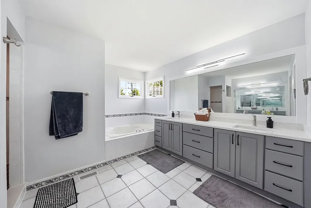 22W133 Glenrise Court Glen Ellyn IL 60137
