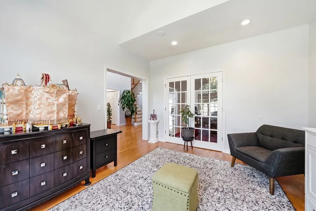 22W133 Glenrise Court Glen Ellyn IL 60137