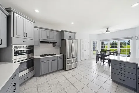 22W133 Glenrise Court Glen Ellyn IL 60137