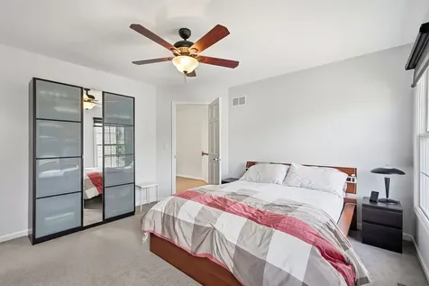 22W133 Glenrise Court Glen Ellyn IL 60137