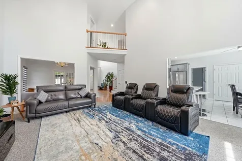 22W133 Glenrise Court Glen Ellyn IL 60137