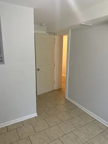 6344 South Eberhart Avenue Chicago IL 60637