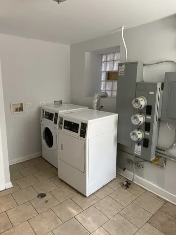 6344 South Eberhart Avenue Chicago IL 60637