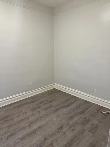 6344 South Eberhart Avenue Chicago IL 60637
