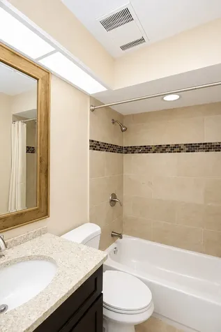 743 Parkview Court Roselle IL 60172