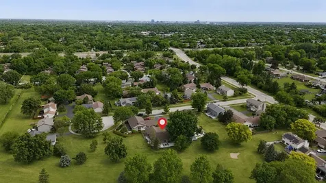 743 Parkview Court Roselle IL 60172