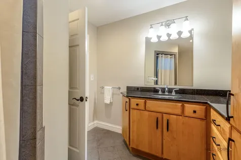 28588 North Tanglewood Court Libertyville IL 60048