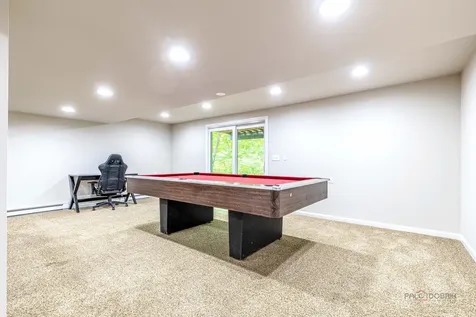 28588 North Tanglewood Court Libertyville IL 60048