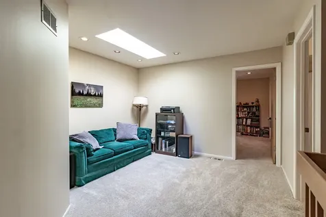 1071 Deerfield Place Highland Park IL 60035