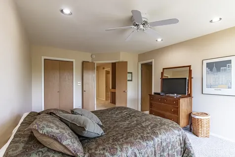 1071 Deerfield Place Highland Park IL 60035