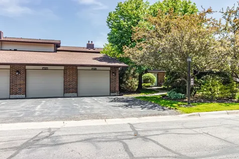 1071 Deerfield Place Highland Park IL 60035