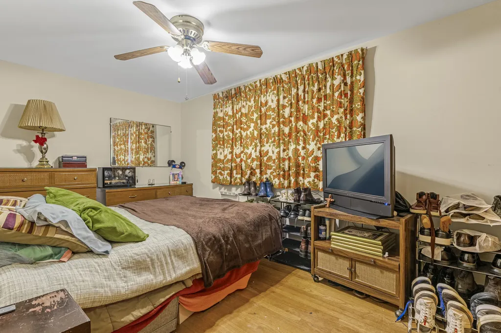 3132 South Normal Avenue Chicago IL 60616