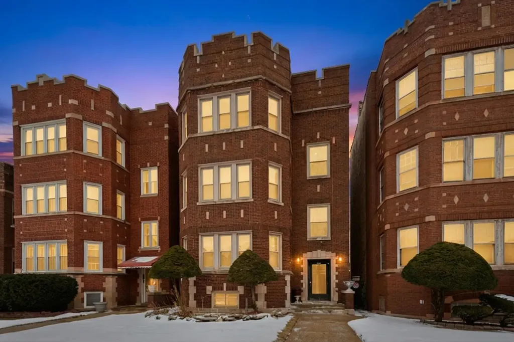 8019 South Rhodes Avenue Chicago IL 60619