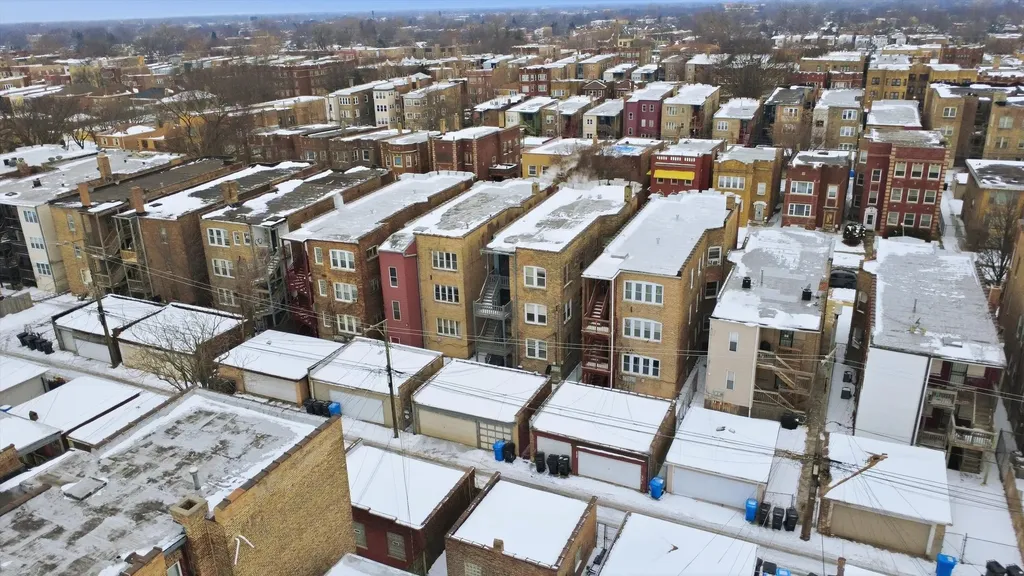 8019 South Rhodes Avenue Chicago IL 60619