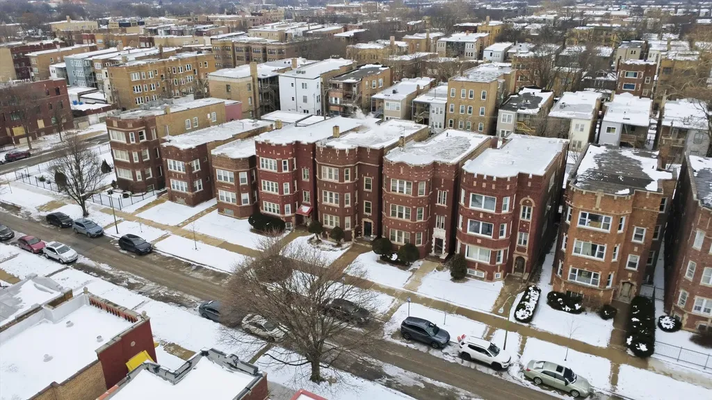 8019 South Rhodes Avenue Chicago IL 60619