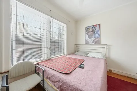 8019 South Rhodes Avenue Chicago IL 60619
