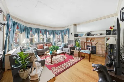8019 South Rhodes Avenue Chicago IL 60619