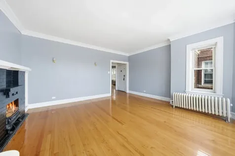 8019 South Rhodes Avenue Chicago IL 60619