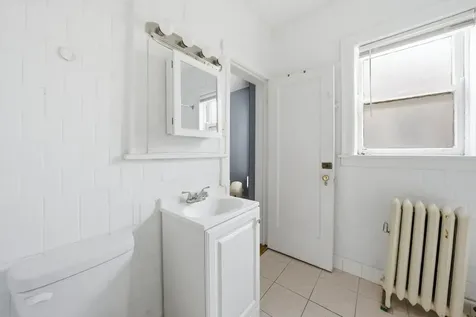 8019 South Rhodes Avenue Chicago IL 60619