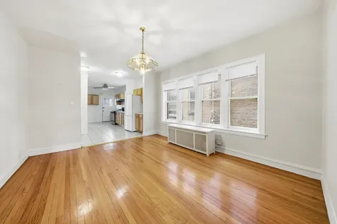 8019 South Rhodes Avenue Chicago IL 60619