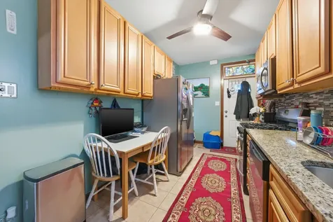 8019 South Rhodes Avenue Chicago IL 60619