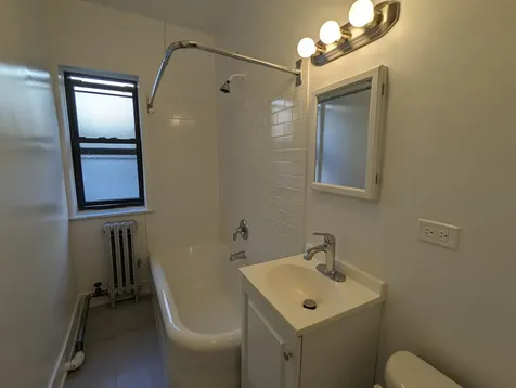 5417 North Kenmore Avenue Chicago IL 60640