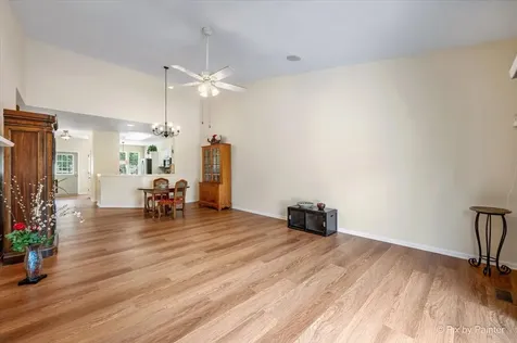 2835 Waterfront Avenue Algonquin IL 60102