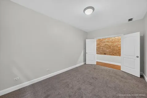 4711 North Malden Street Chicago IL 60640