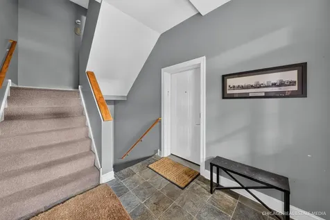 4711 North Malden Street Chicago IL 60640